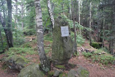 Památník obětem čarodějnických procesů (Česká Ves)